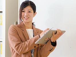 比嘉 優梨