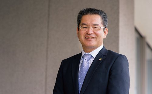 上里 政光