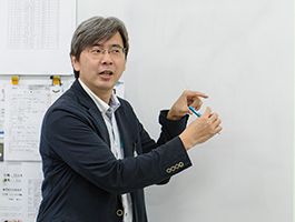 知花 匡哉
