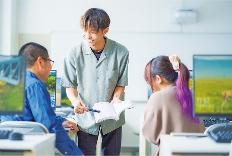 カリキュラム 3年次 応用Ⅱ